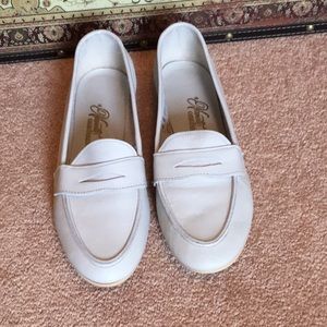 Vintage Leather Nanette Originals Loafers